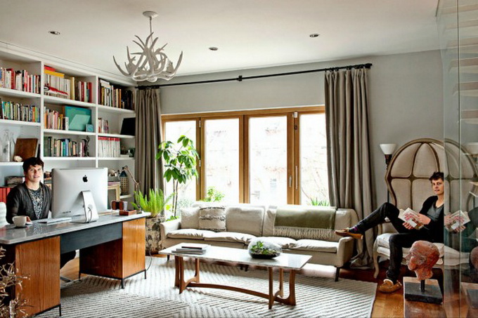 neat-two-story-house-in-williamsburg-1-600x901