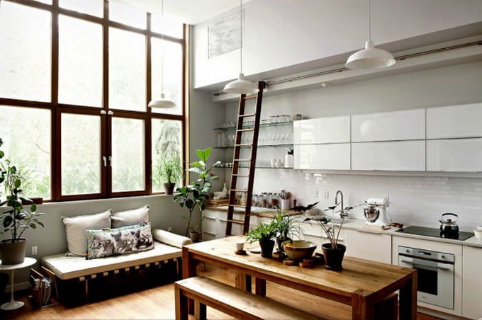 neat-two-story-house-in-williamsburg-1-600x907