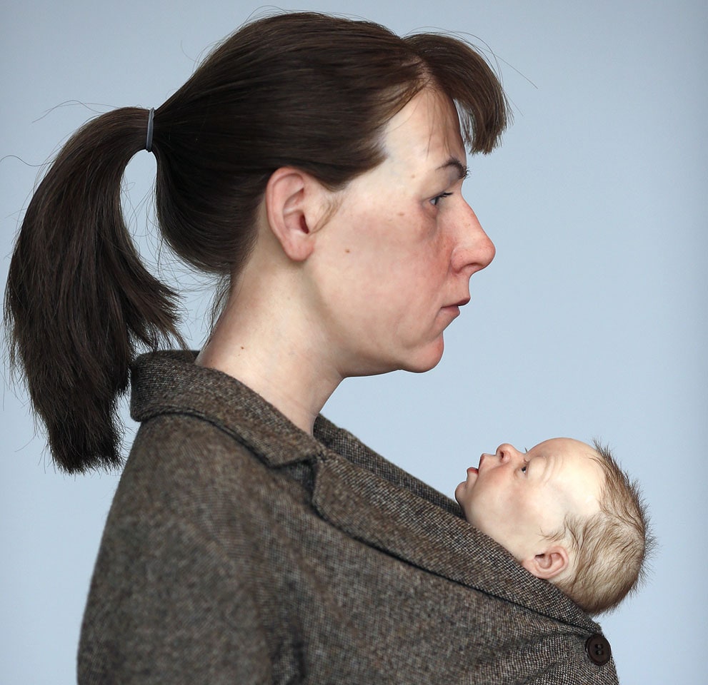  Mind Boggling Hyper realistic Sculptures by Ron Mueck