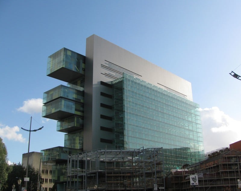 Manchester_Civil_Justice_Centre_from_Bridge_Street