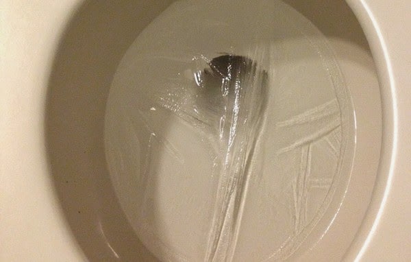 Have you ever seen frozen toilet water;! - The 30 Most Amazing Photos Of Frozen Things In Honor Of The Coldest Morning Of The 21st Century