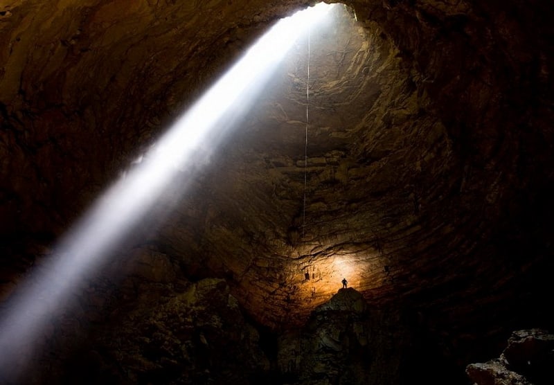 krubera-voronya-the-deepest-cave-on-earth-freeyork