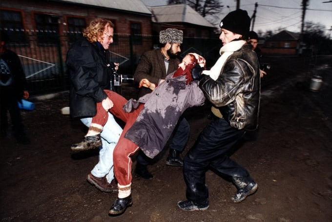 Peter Turnley in Chechnya, 1995