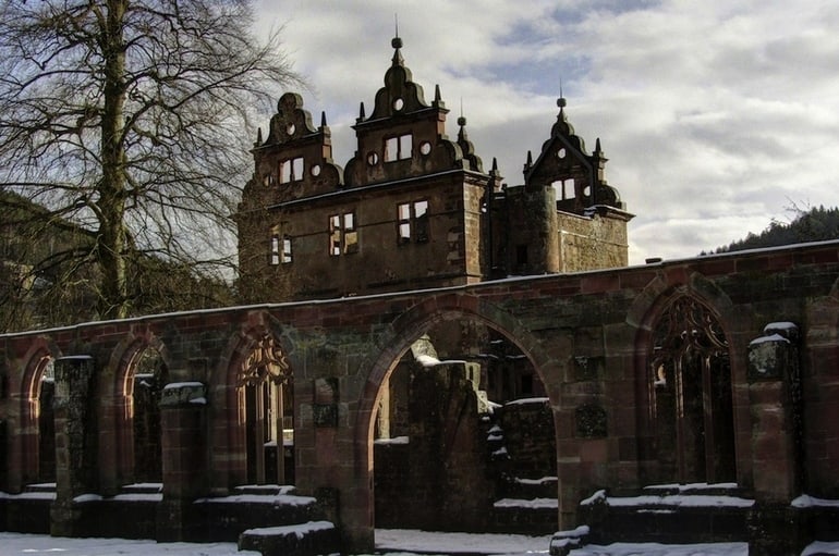 The 33 Most Beautiful Abandoned Places In The World top 33 most beautiful abandoned places in the world 10 The 33 Most Beautiful Abandoned Places In The World