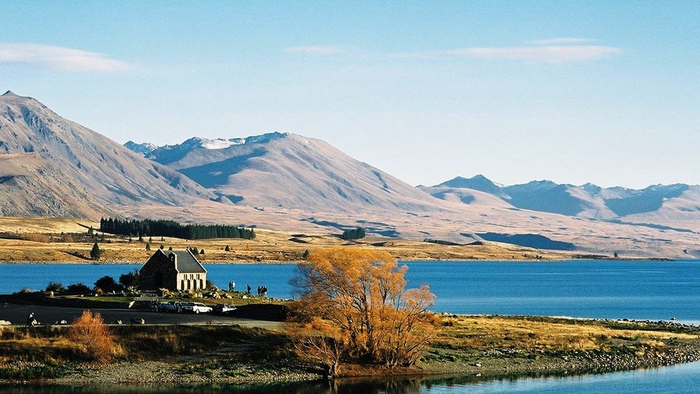 The Most Beautiful Photographs of Lake Tekapo in New Zealand | FREEYORK