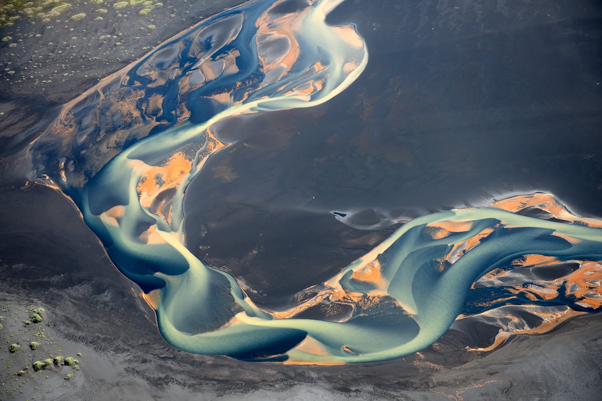 Stunning Aerial Photos Of Icelandic Rivers From Above | FREEYORK