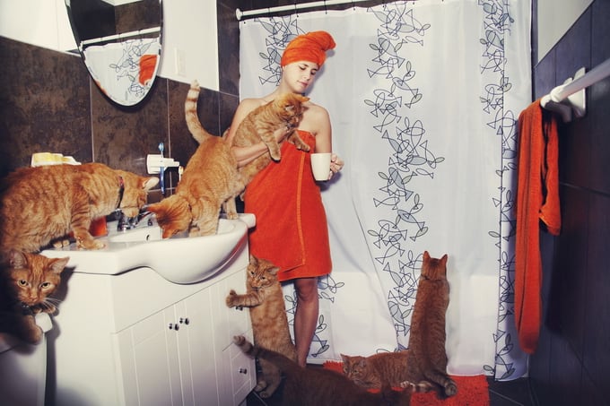 Maude with Henri the cat. (Andreanne Lupien/Caters News)