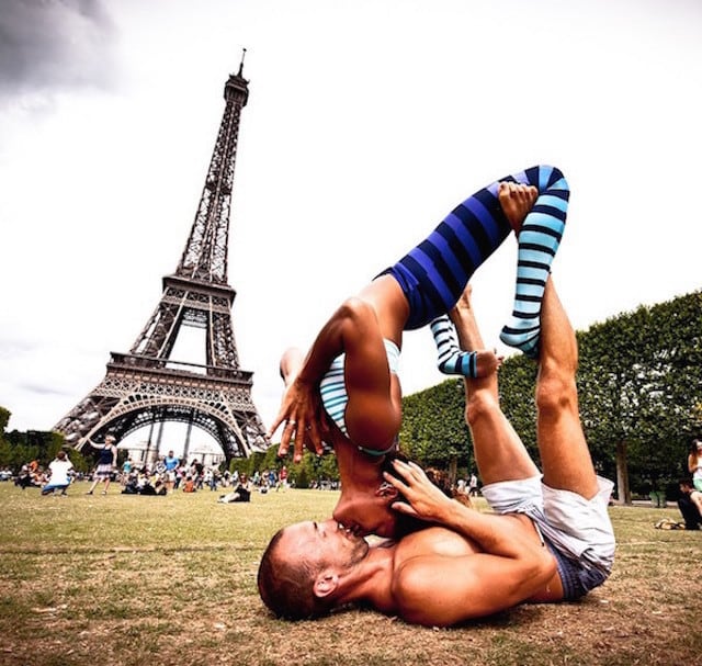 Gravity-Defying-Yoga-Poses-In-Photos_11