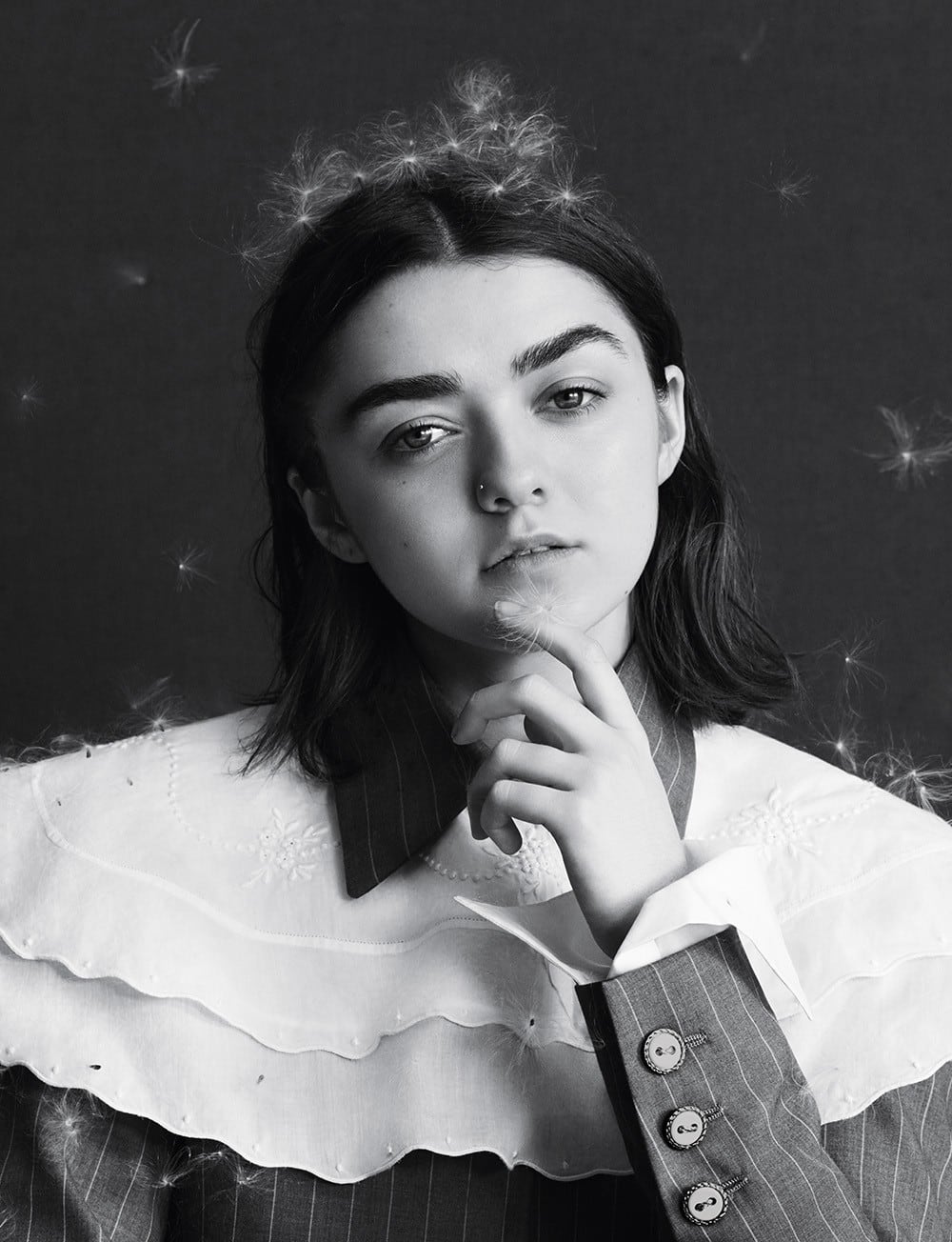 Maisie-Williams-Dazed-Confused-Magazine-2015-9