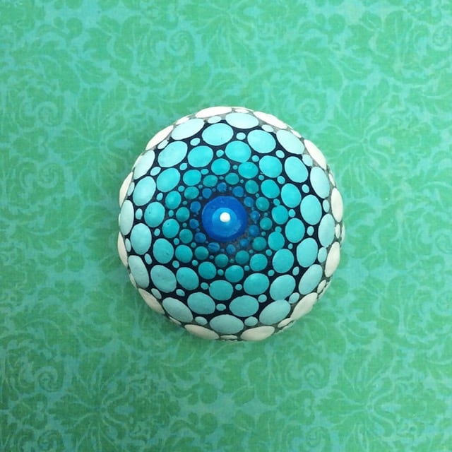 Ocean-Stones-Covered-in-Colorful-Tiny-Dots_1