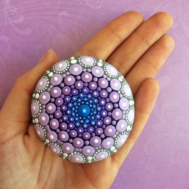 Ocean-Stones-Covered-in-Colorful-Tiny-Dots_10