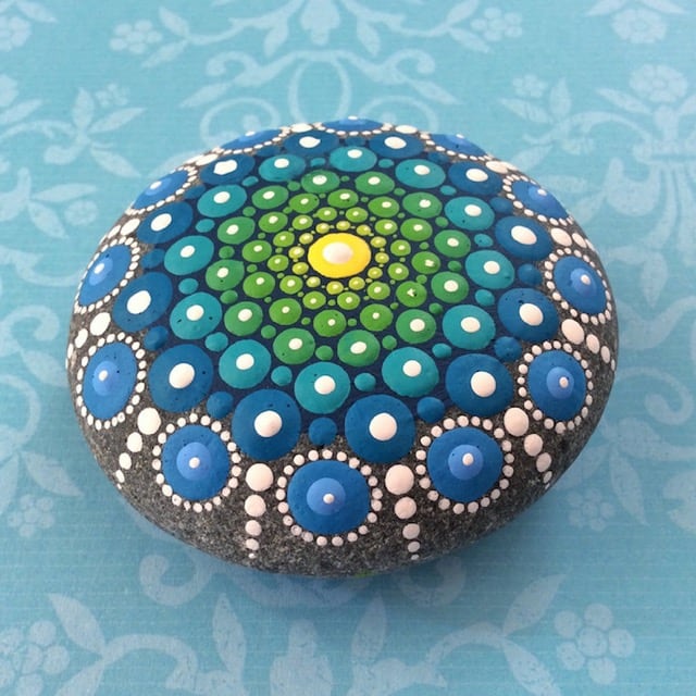 Ocean-Stones-Covered-in-Colorful-Tiny-Dots_4