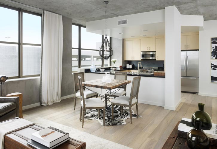 The Bond eclectic mix of modern and vintage - Parisa O'Connell - HomeWorldDesign (7)