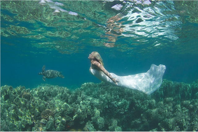 The-Underwater-Wedding-Portraits_11