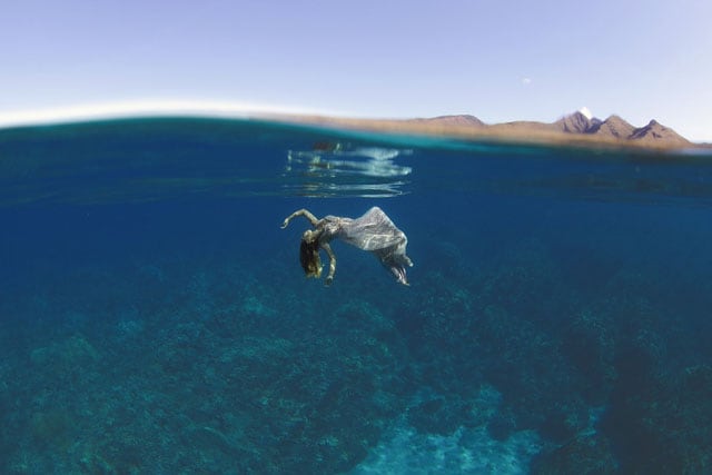 The-Underwater-Wedding-Portraits_2