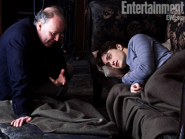 Director David Yates (left) and Radcliffe on set in the Drawing Room at Grimmauld Place, Harry Potter and the Deathly Hallows — Part 1 (2010) Image Credit: Jaap Buitendijk