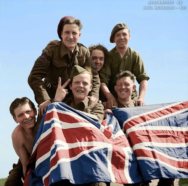 British Prisoners of War celebrate their liberation from Stalag X1B, 16th April 1945. (Colorized by Paul Reynolds. Historic Military Photo Colourisations)