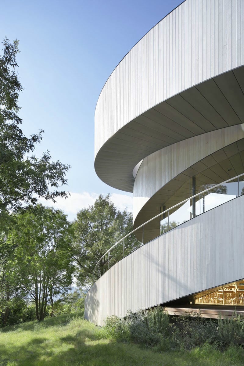 Arch2O-HiroshiNakamura-RibbonChapel-04