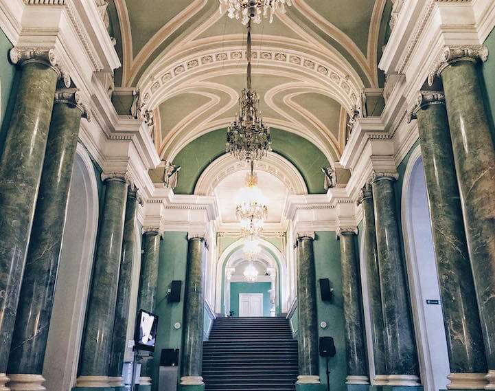 Anichkov Palace