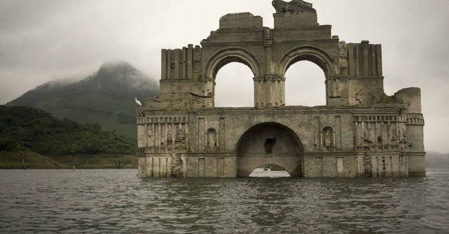 submerged-church-emergence-temple-santiago-quechula-mexico-8