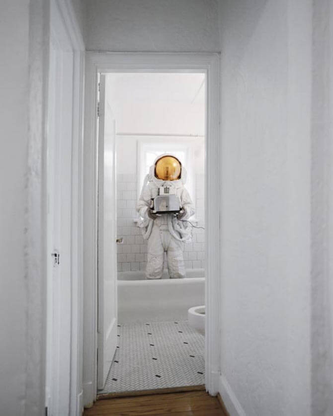 astronaut-suicides-photographer-neil-dacosta-freeyork-8