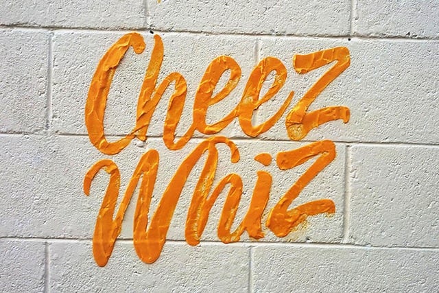 Street-Art: Artist Re-Creates Logos out of Condiments Street-Art: Artist Re-Creates Logos out of Condiments -street, public