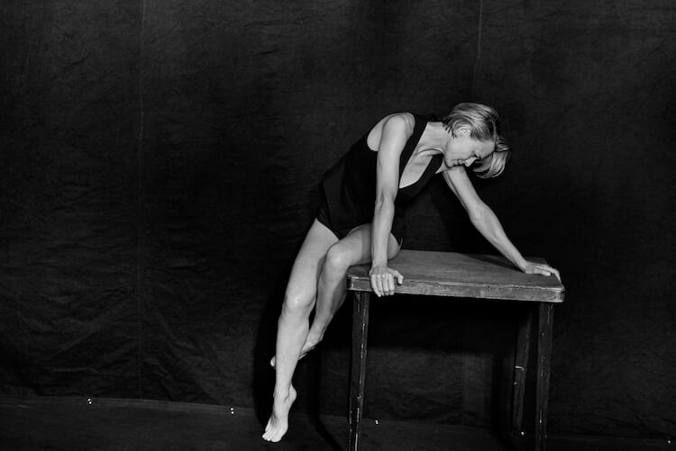 pirelli_calendar_2017_robin_wright