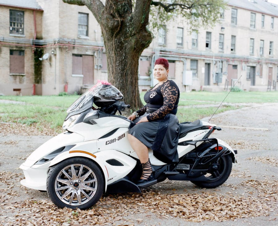 Epic Photos Of New Orlean’s Ladies-Only ‘Caramel Curves’ Biker Gang