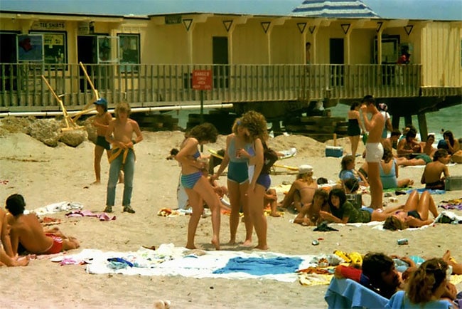Rare Photos Of Teenagers On The Beaches Of Florida In The Early 1980s Freeyork