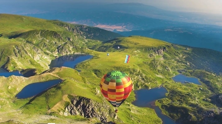 2. The 7 Rila Lakes