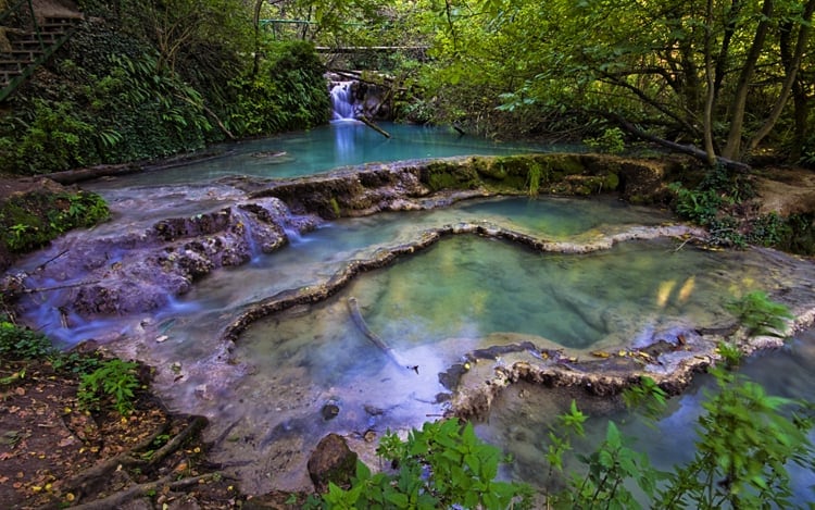 kroshunski waterfalls